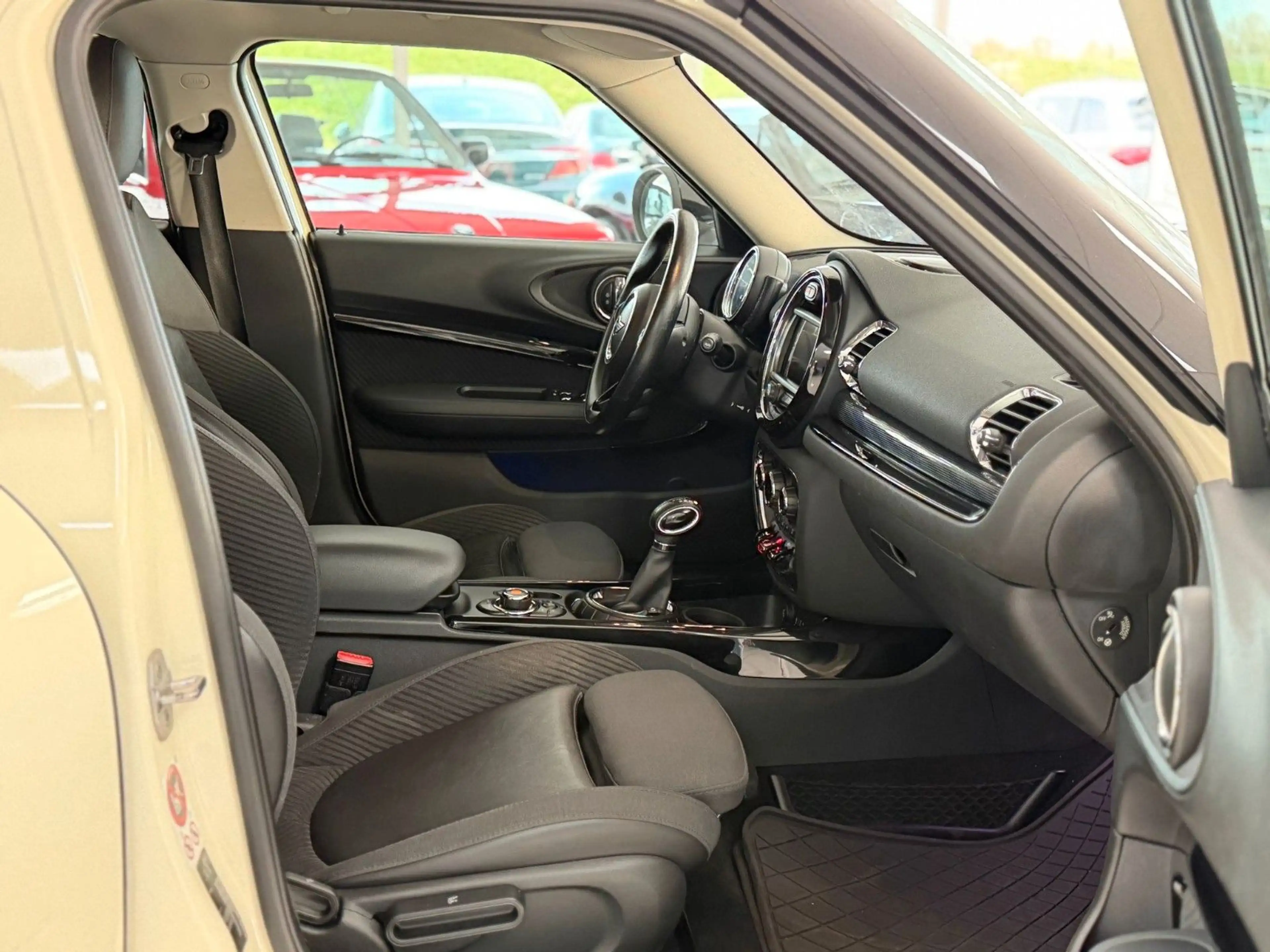 MINI Cooper D Clubman +Automatik+Navi+Leder+LED — photo 12