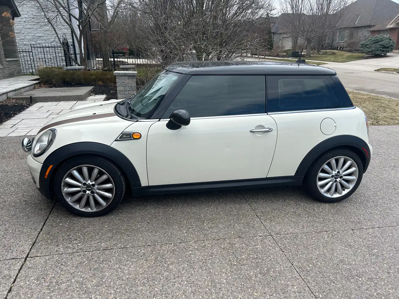 2010 MINI Cooper Hardtop