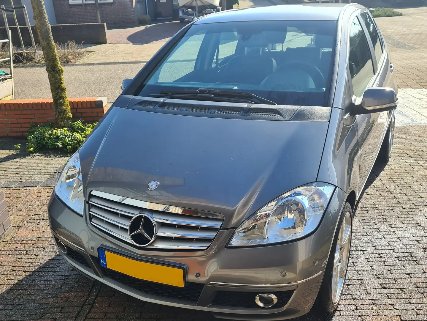 Mercedes-Benz A 200 A 200 Turbo Avantgarde Gris - 2