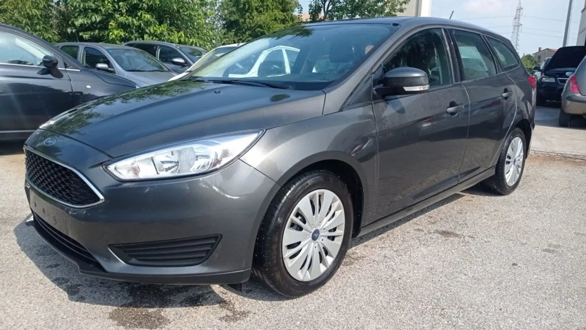 Ford Focus 1.5 TDCi 120 CV Start&Stop ST Line Grigio - 1