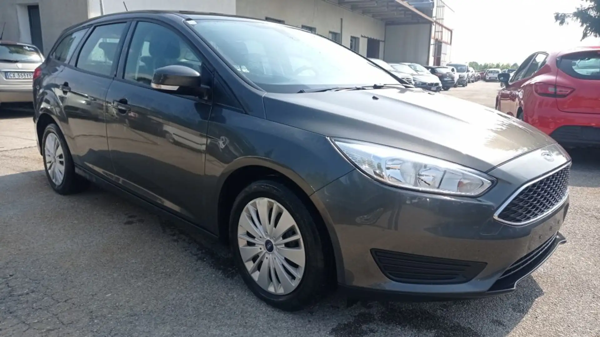 Ford Focus 1.5 TDCi 120 CV Start&Stop ST Line Grigio - 2