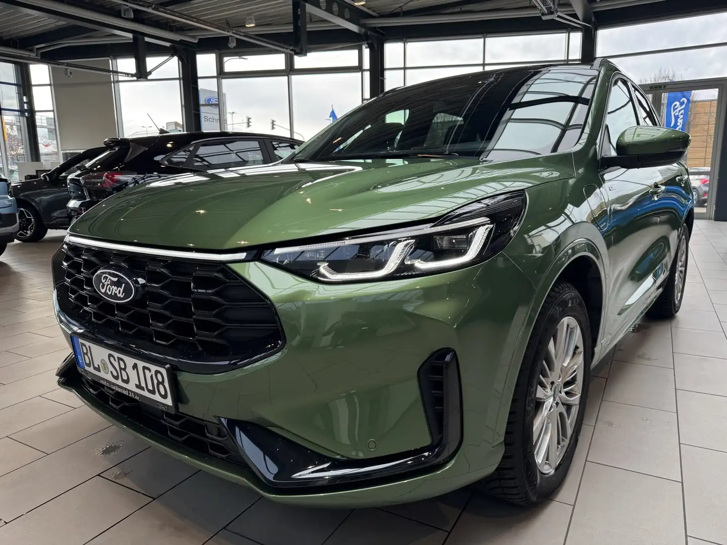 Ford Kuga PHEV Plug-In Hybrid ST-Line Verde - 1