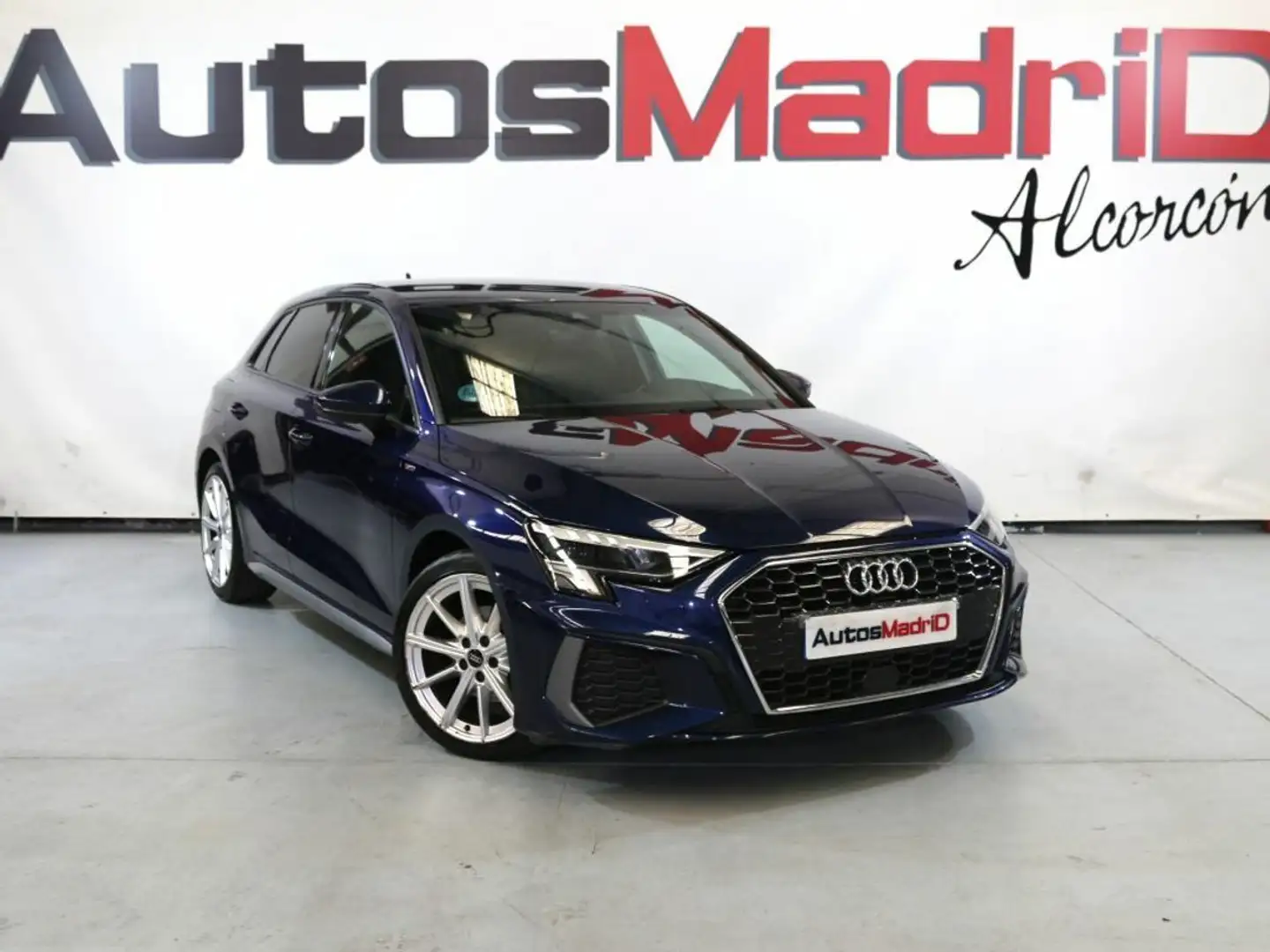 Audi A3 Sportback Genuine 35 TDI 110kW S tronic Blauw - 1