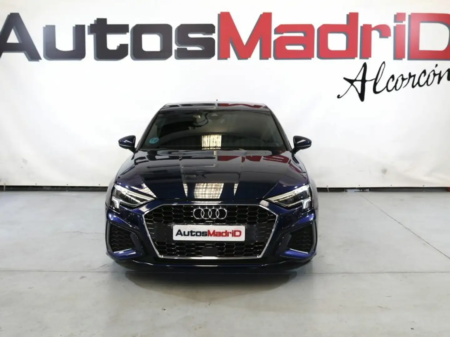 Audi A3 Sportback Genuine 35 TDI 110kW S tronic Blauw - 2