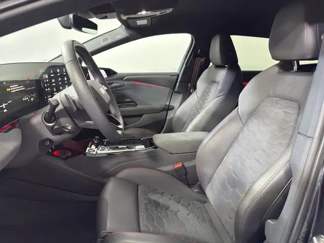 Audi E-Tron view 14