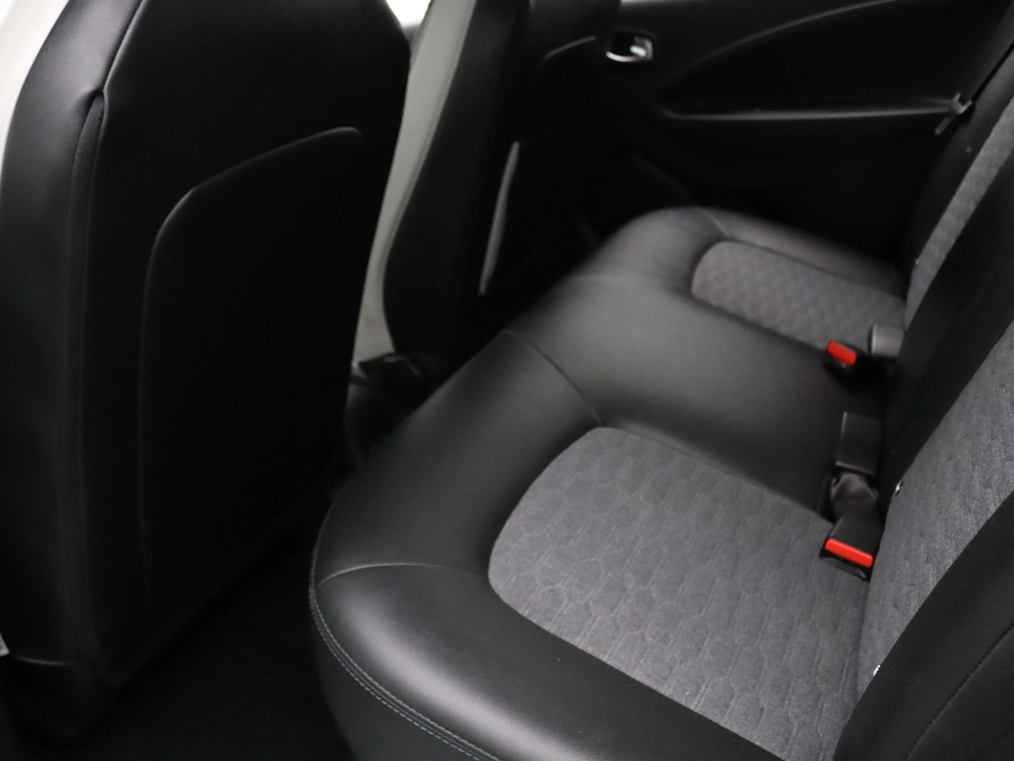 Renault ZOE R135 Intens Business 52 kWh KOOPBATTERIJ Apple Car — photo 19