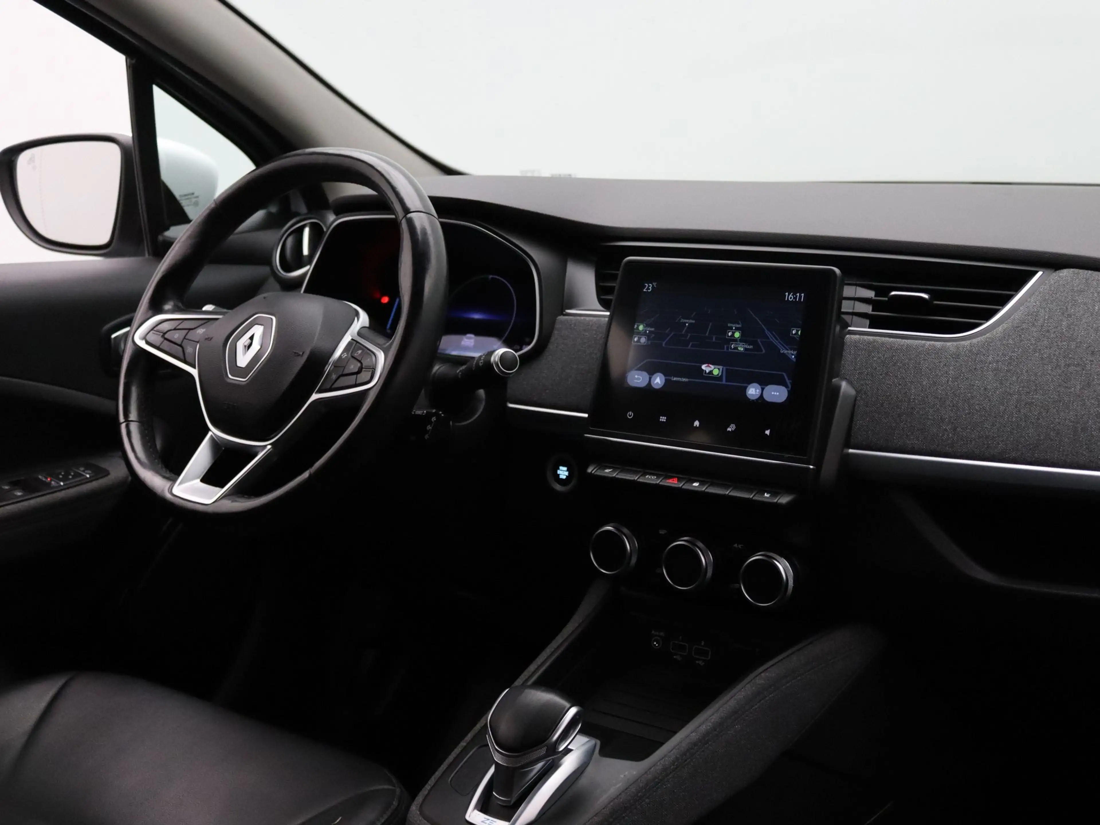 Renault ZOE R135 Intens Business 52 kWh KOOPBATTERIJ Apple Car — photo 22