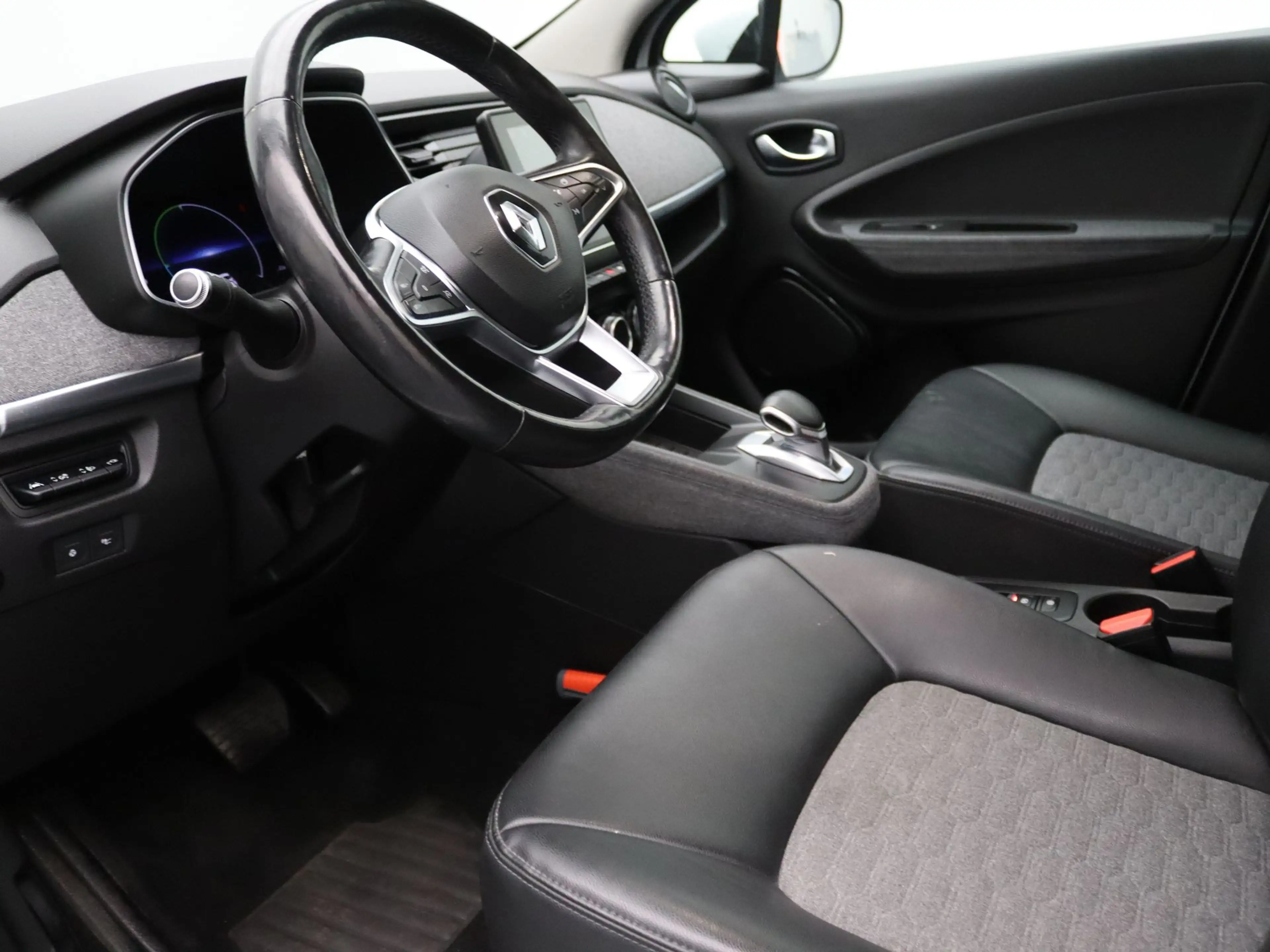 Renault ZOE R135 Intens Business 52 kWh KOOPBATTERIJ Apple Car — photo 3