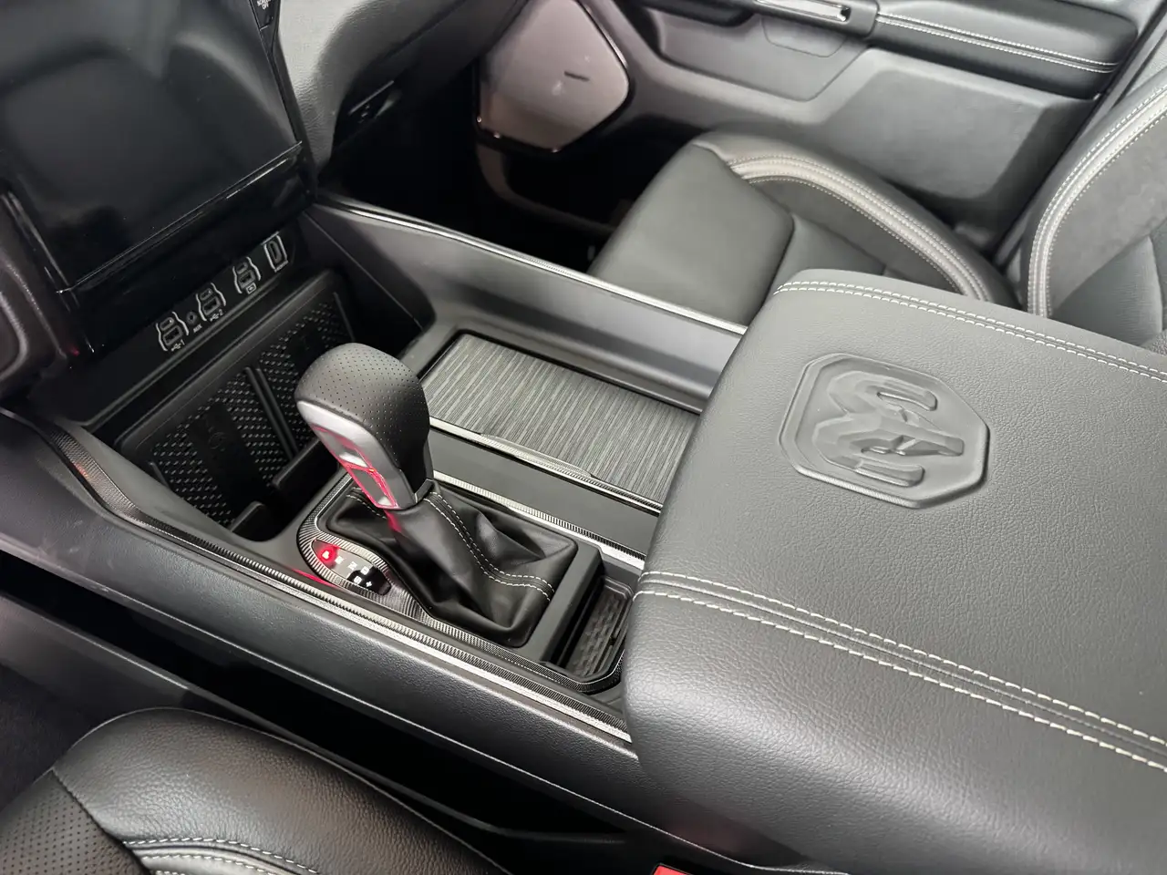 RAM 1500 photo RAM 1500