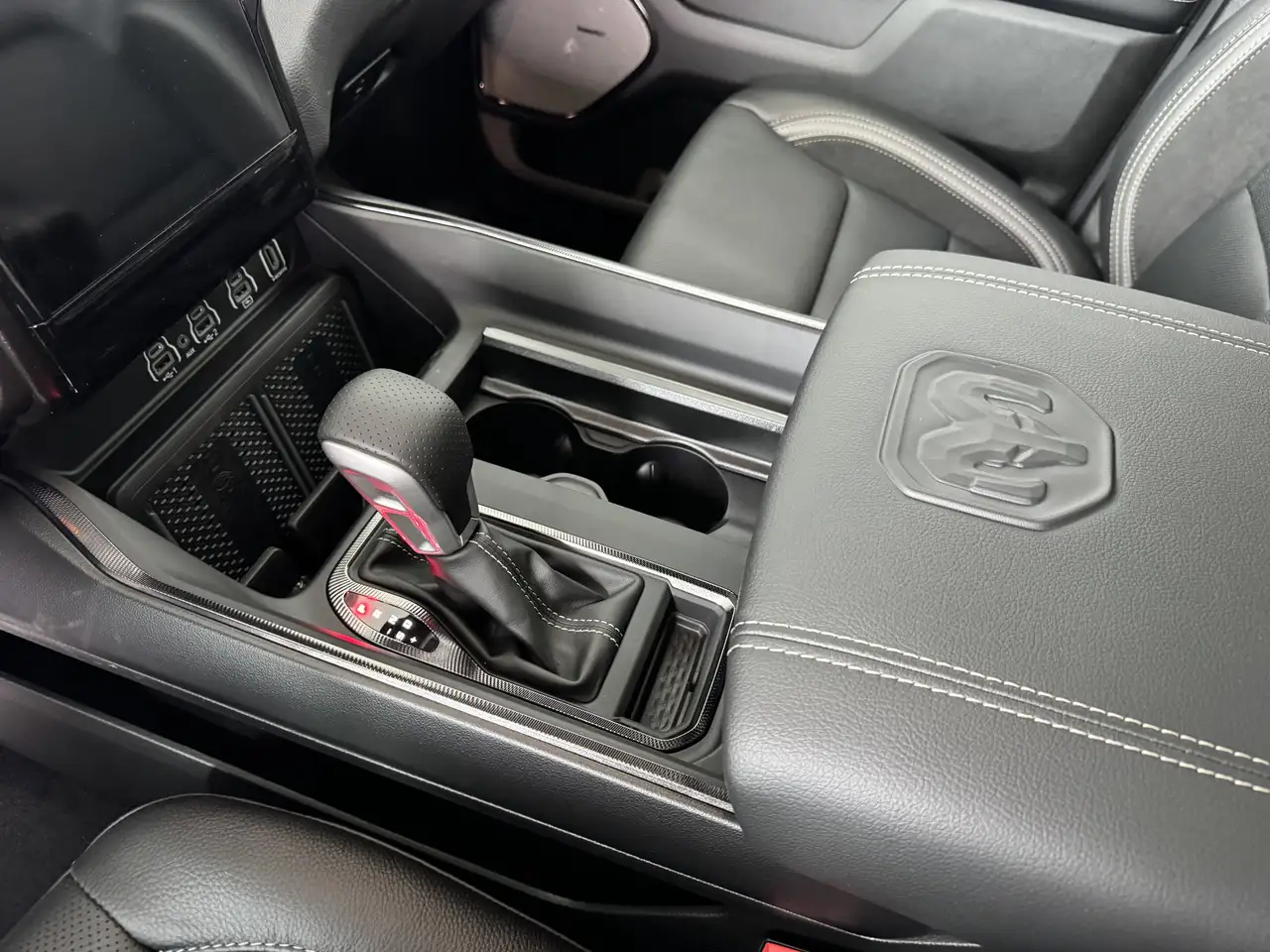 RAM 1500 photo RAM 1500