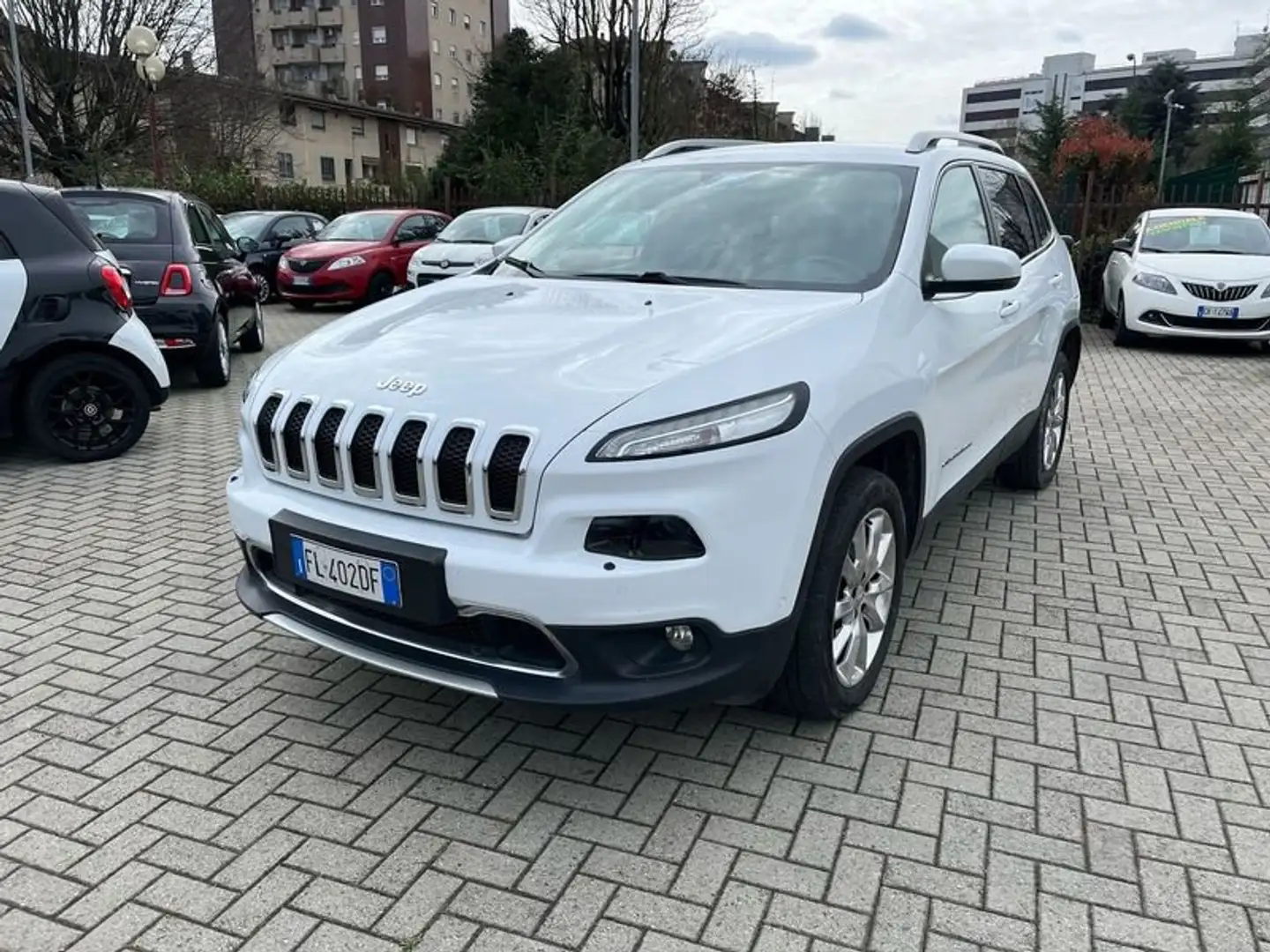 Jeep Cherokee 2.2 Mjt II 4WD Active Drive I Limited Білий - 1