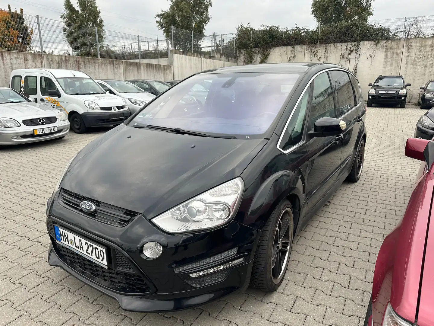 Ford S-Max S-Max 2.0 EcoBoost Aut. Titanium Schwarz - 1