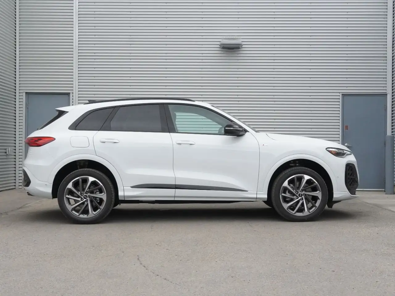 Audi Q5 photo Audi Q5