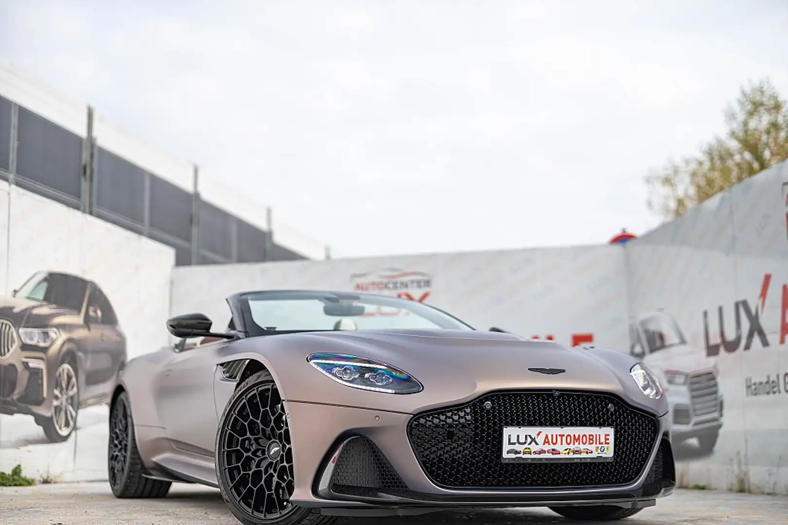 Aston Martin DBS 770 Ultimate Volante Exemplare Limited Editiono... Braun - 1