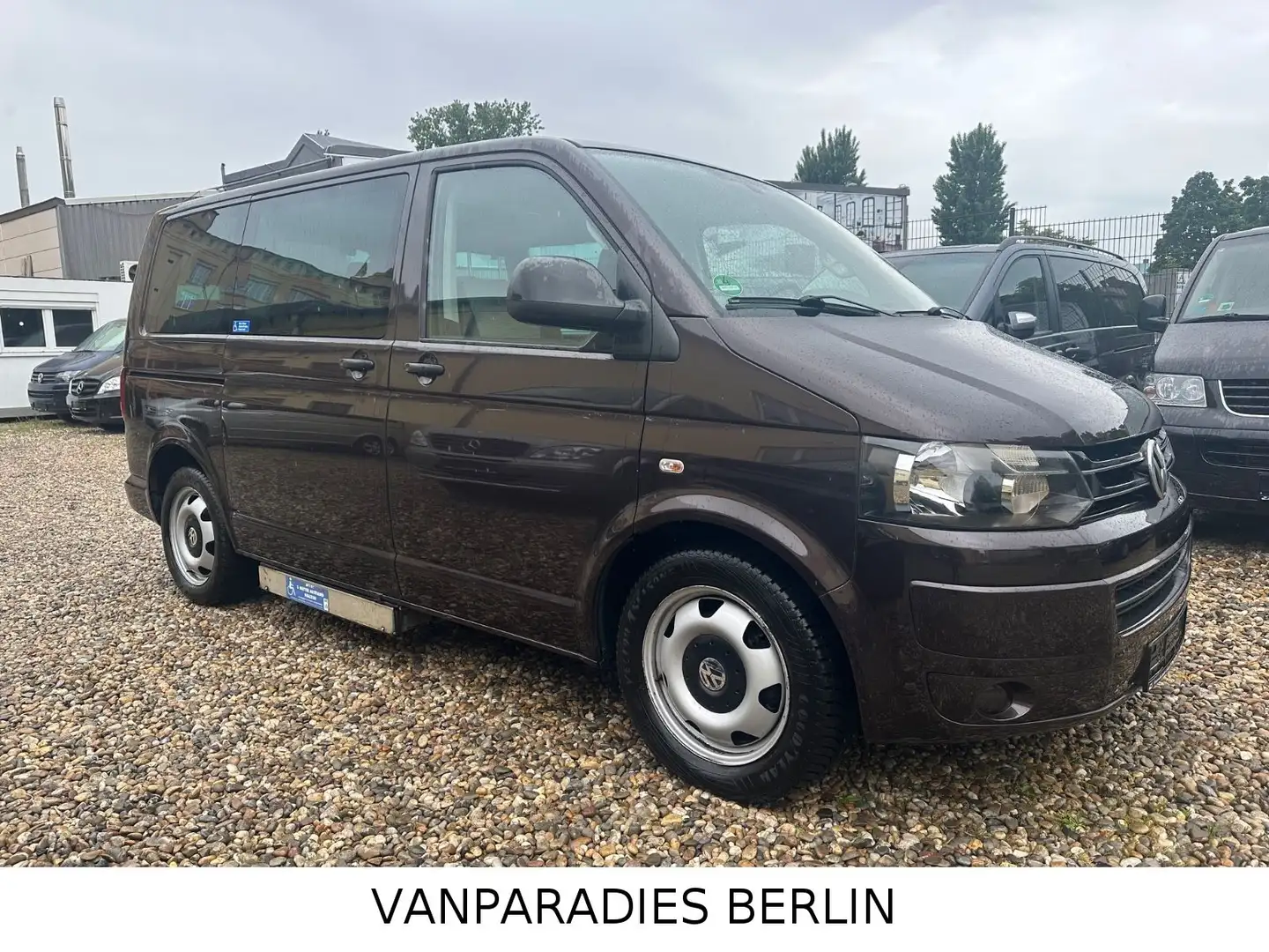 Volkswagen T5 Multivan Behindertengerecht/Aktivfahrer/Aut. Marrone - 2