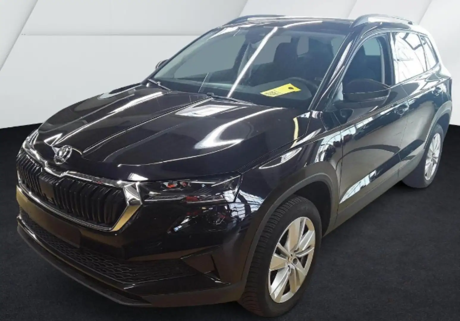 Skoda Karoq Selection 1.5 TSI DSG *NAVI*ACC*LED*RFK* Negro - 2