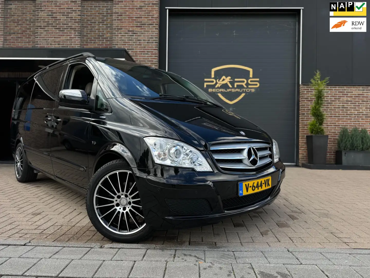 Mercedes-Benz Viano 3.0 V6 CDI Ambiente Edition Lang Automaat Pano Dak - 1