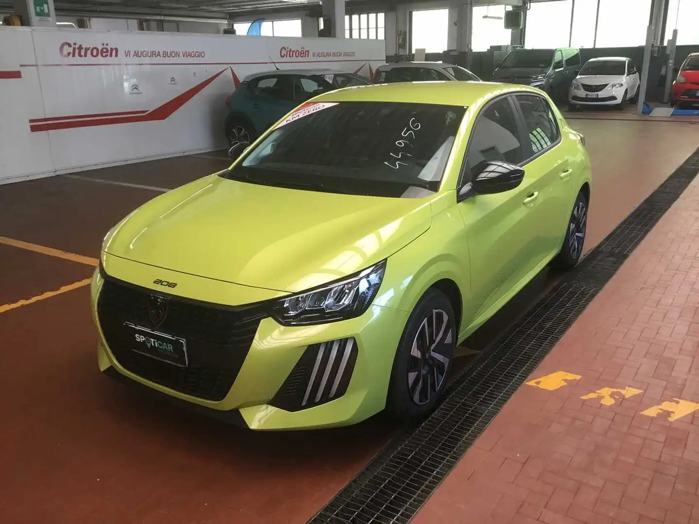 Peugeot 208 Style 1.2 PureTech 75 cv - Km Zero Weiß - 1