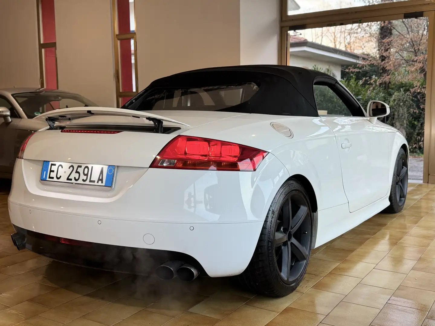 Audi TT Roadster 2.0 tfsi Advanced Plus - 2