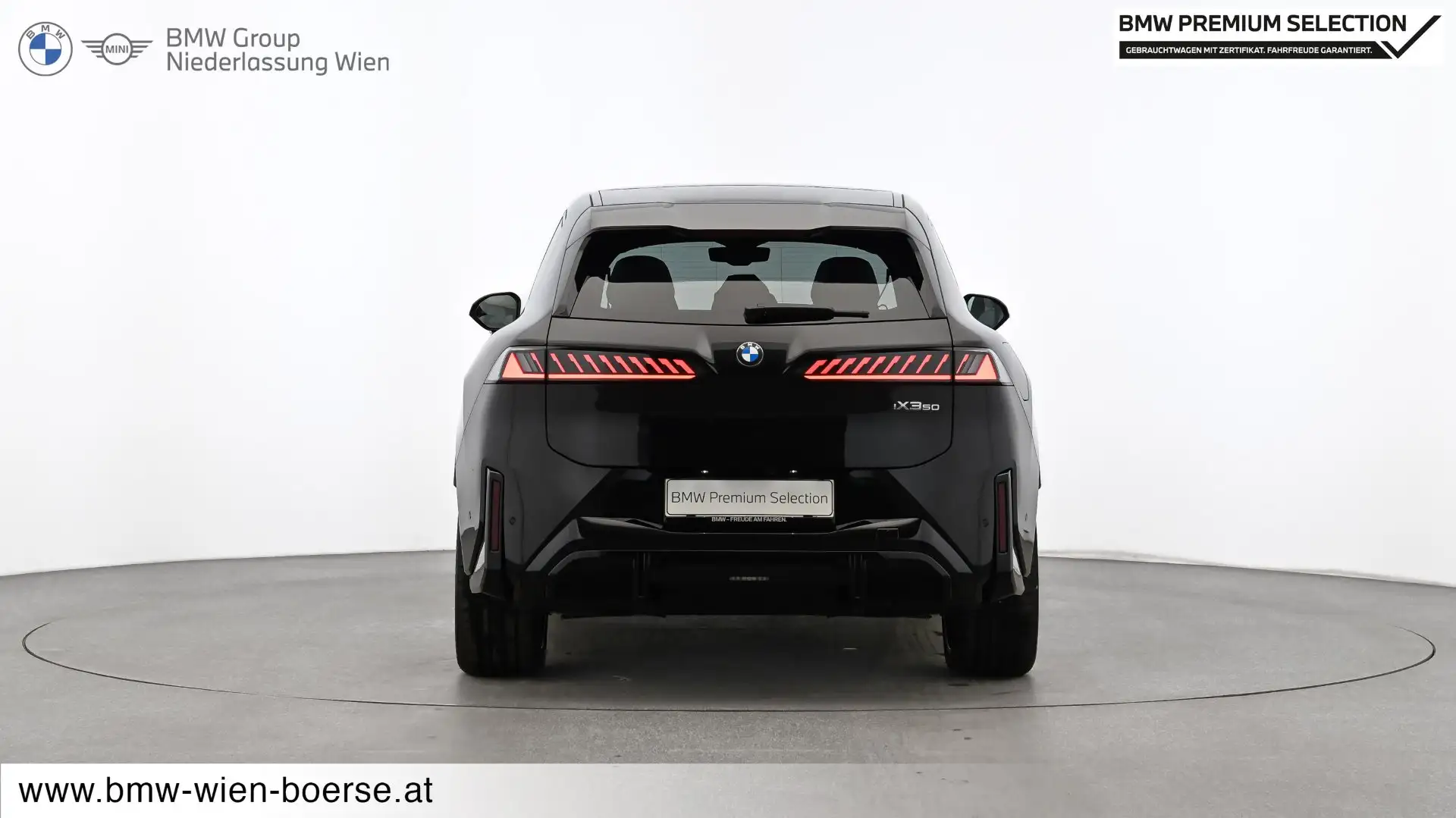 BMW iX3 50 xDrive Schwarz - 2