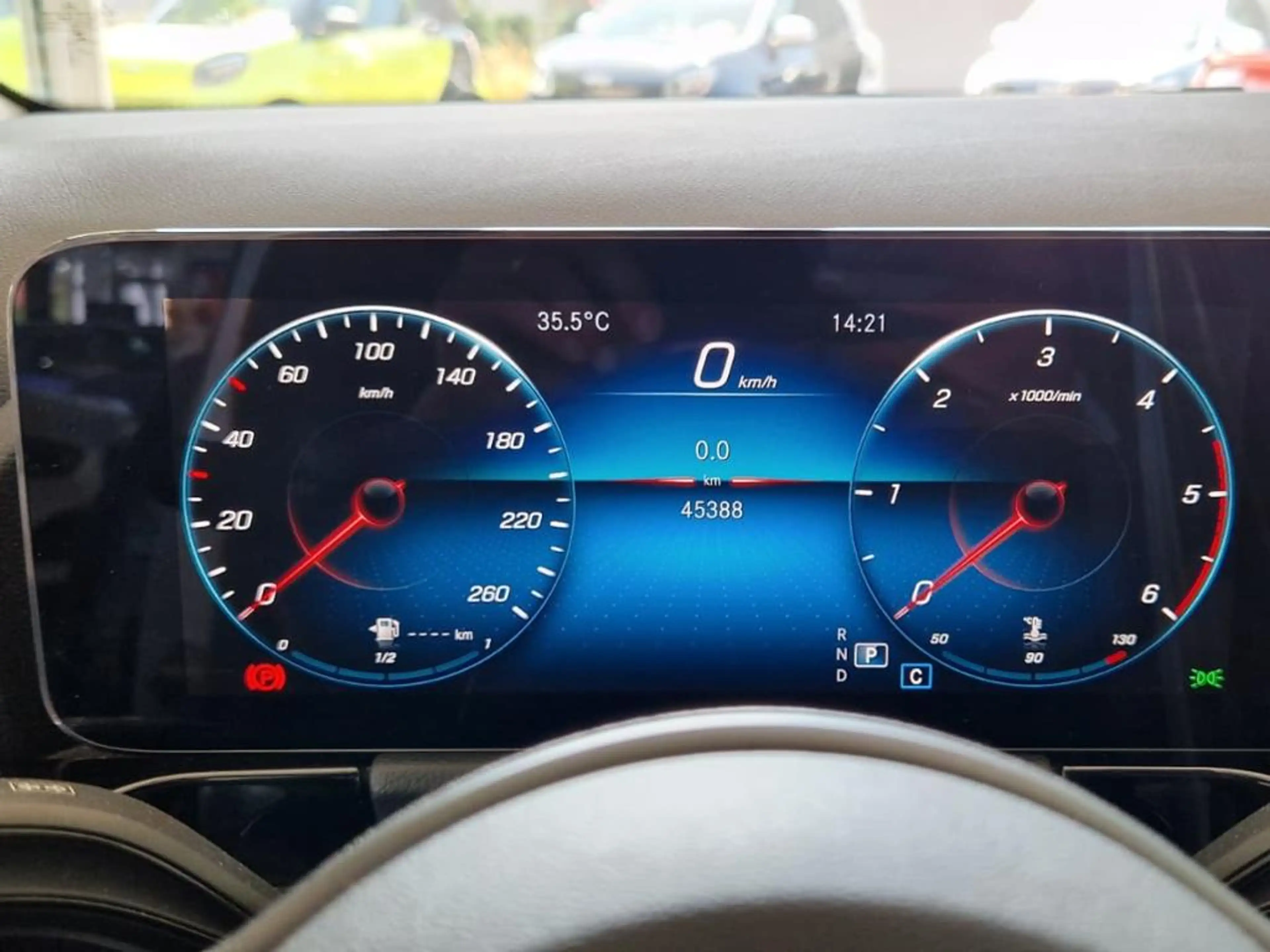 Mercedes-Benz B 220 d Style MBUX dunkleScheiben Kamera LED — photo 15
