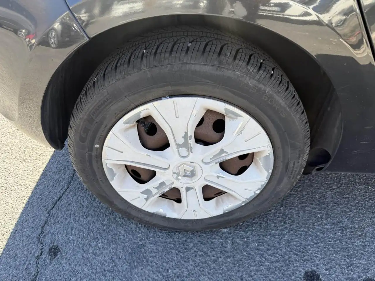 Renault Clio Citadine 5 portes — photo 27