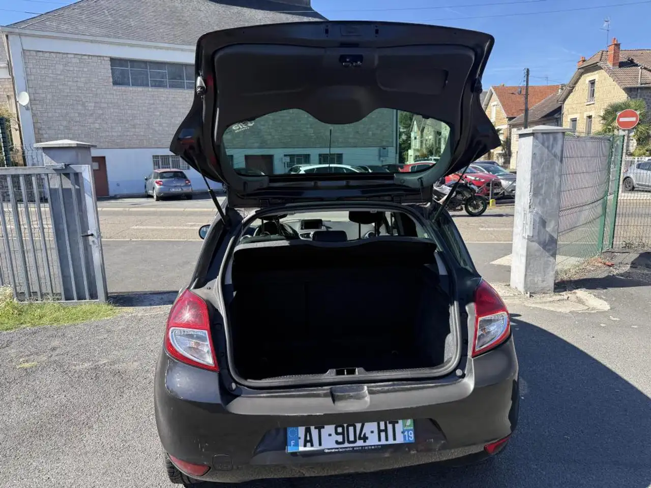Renault Clio Citadine 5 portes — photo 7