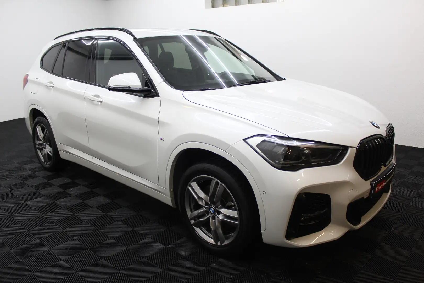 BMW X1 X1 2.0iA sDrive20 * Garantie * Blanc - 2