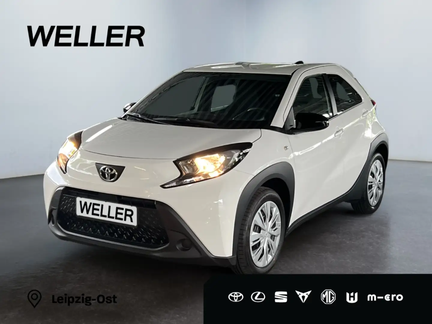 Toyota Aygo X Play *ACC*Kamera*CarPlay*Spurhalteass* Weiß - 1