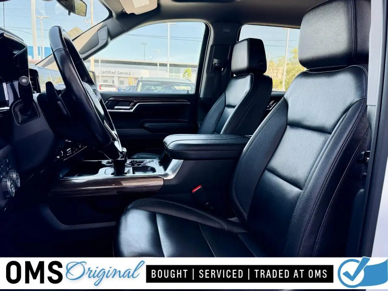 Chevrolet Silverado 1500 photo Chevrolet Silverado 1500