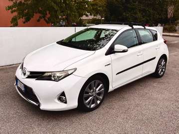 Hybrid 1.8 Cambio Automatico e-CVT