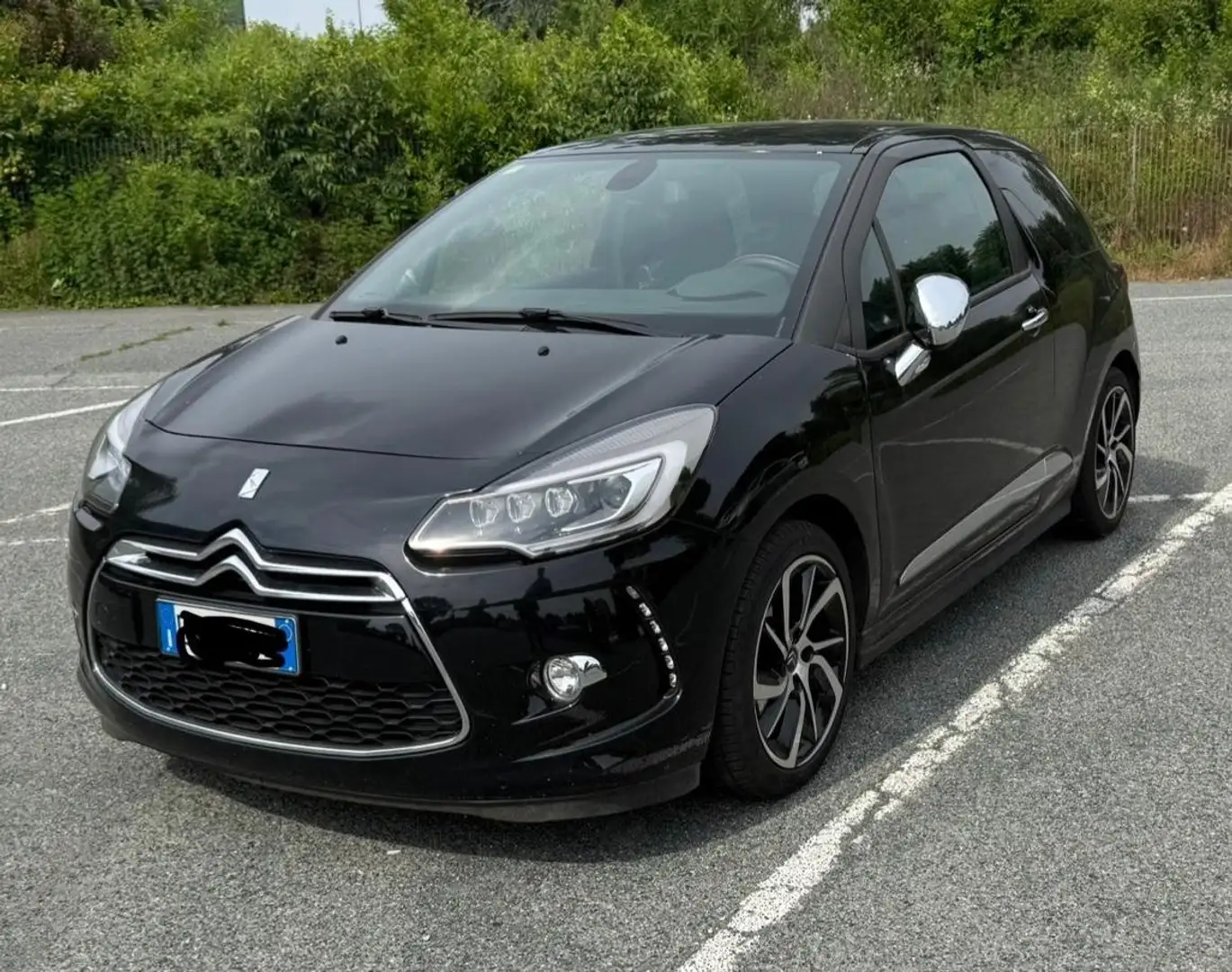 DS Automobiles DS 3 DS3 1.2 puretech Chic 82cv E6 - 1