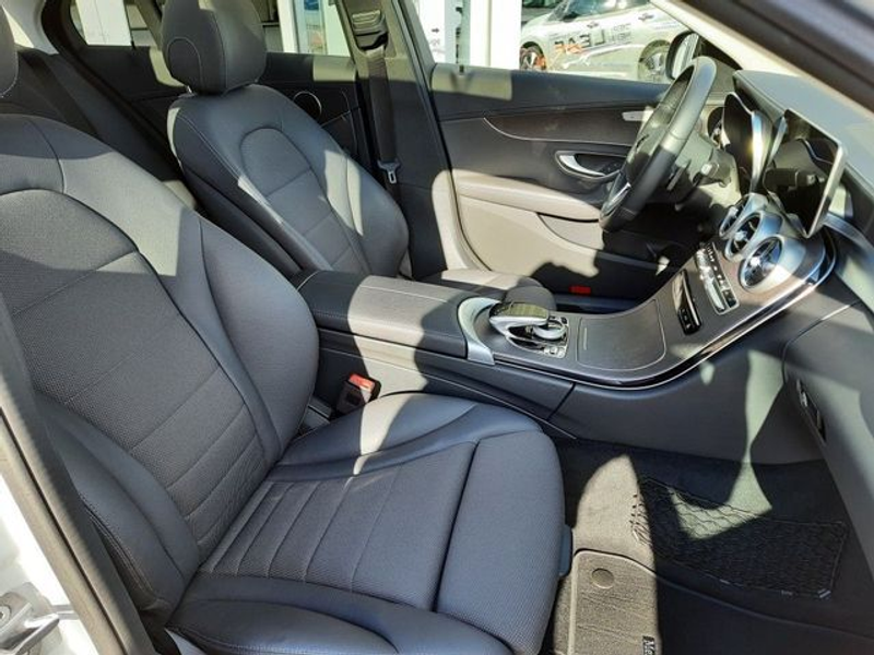 Mercedes-Benz C 400 4Matic 9G-TRONIC AMG Line.NAVI.Kamera.LED — photo 7