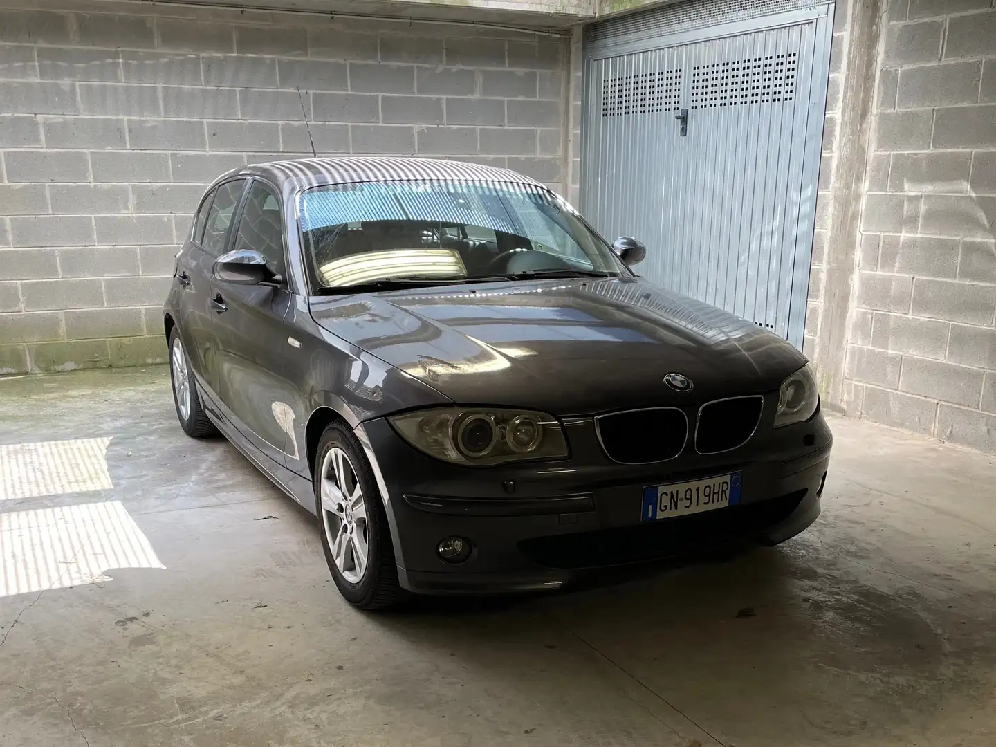 BMW 120 Serie 1 E87 2004 120d Futura Grigio - 2