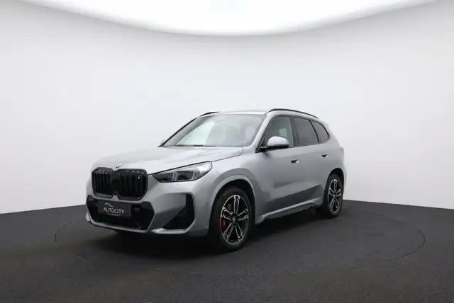 BMW iX1 xDrive30 M Sport Pro 313PK Pano l Leder l Harman&K