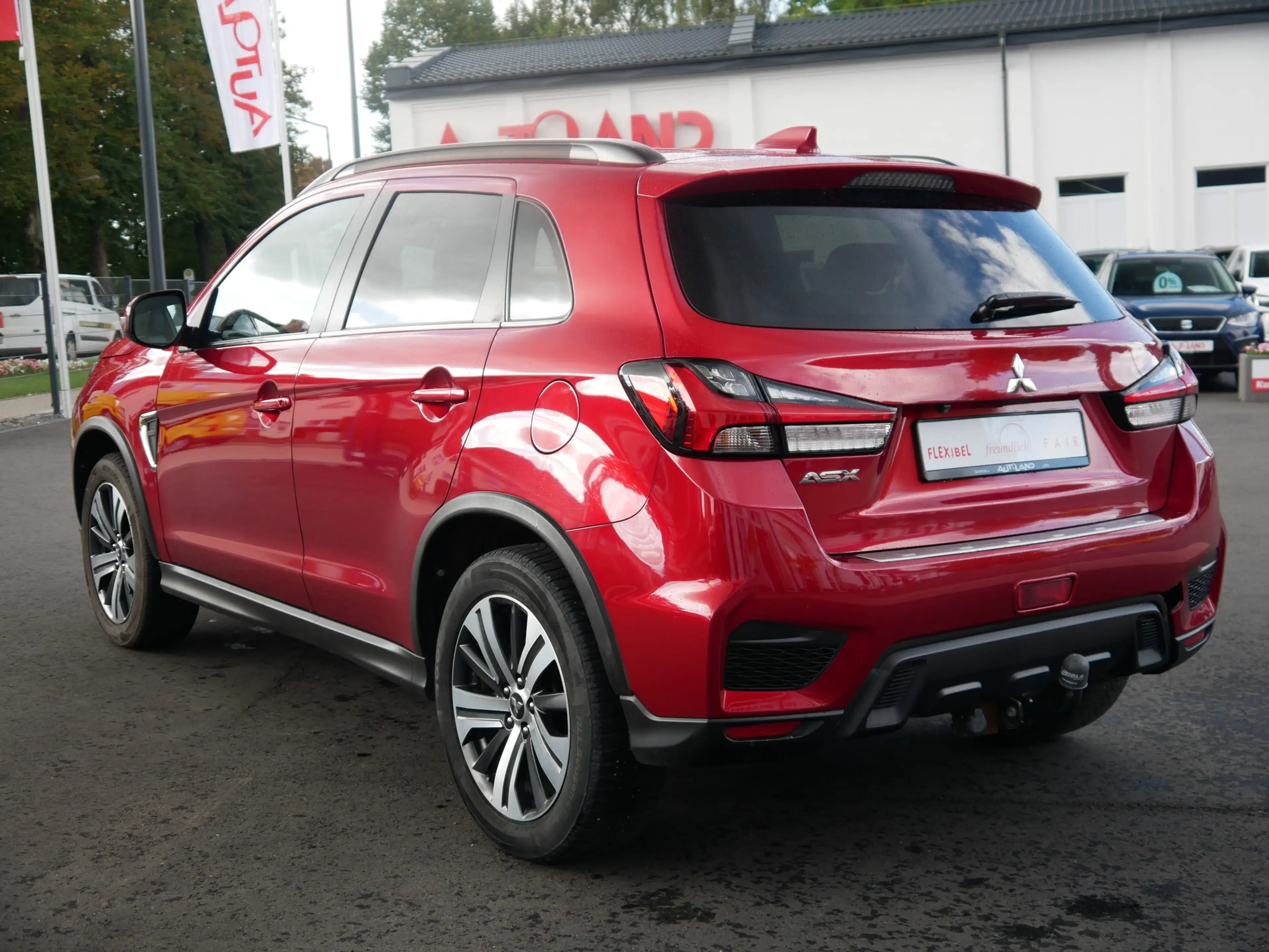 Mitsubishi ASX 2.0 MIVEC Basis 2WD Totwinkel Alcantara AHK — photo 3