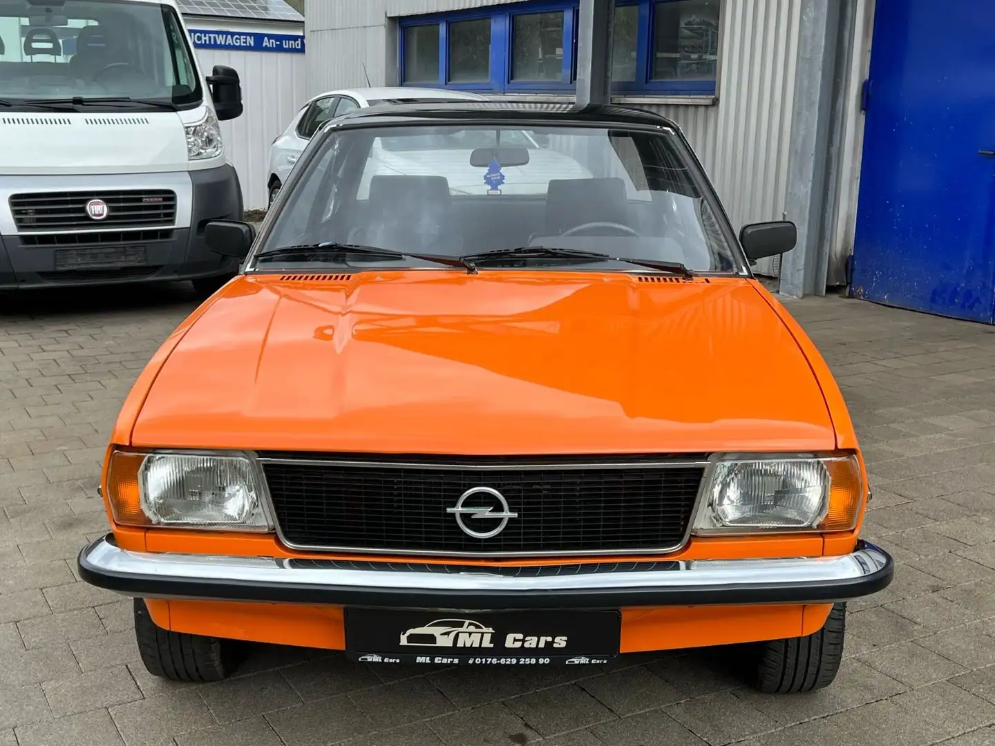 Opel Ascona 1.6*H-Kennzeichen Naranja - 2