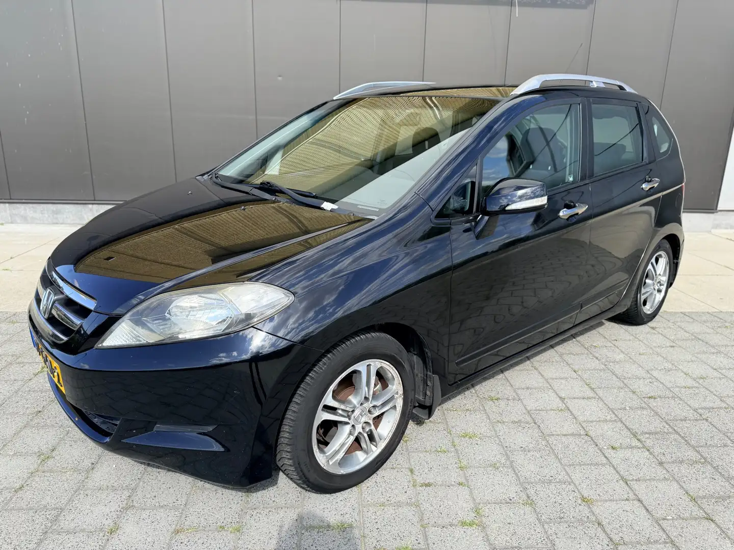 Honda FR-V 1.8i Comfort 6-persoons| Airco ijskoud! | Cruise | Schwarz - 2