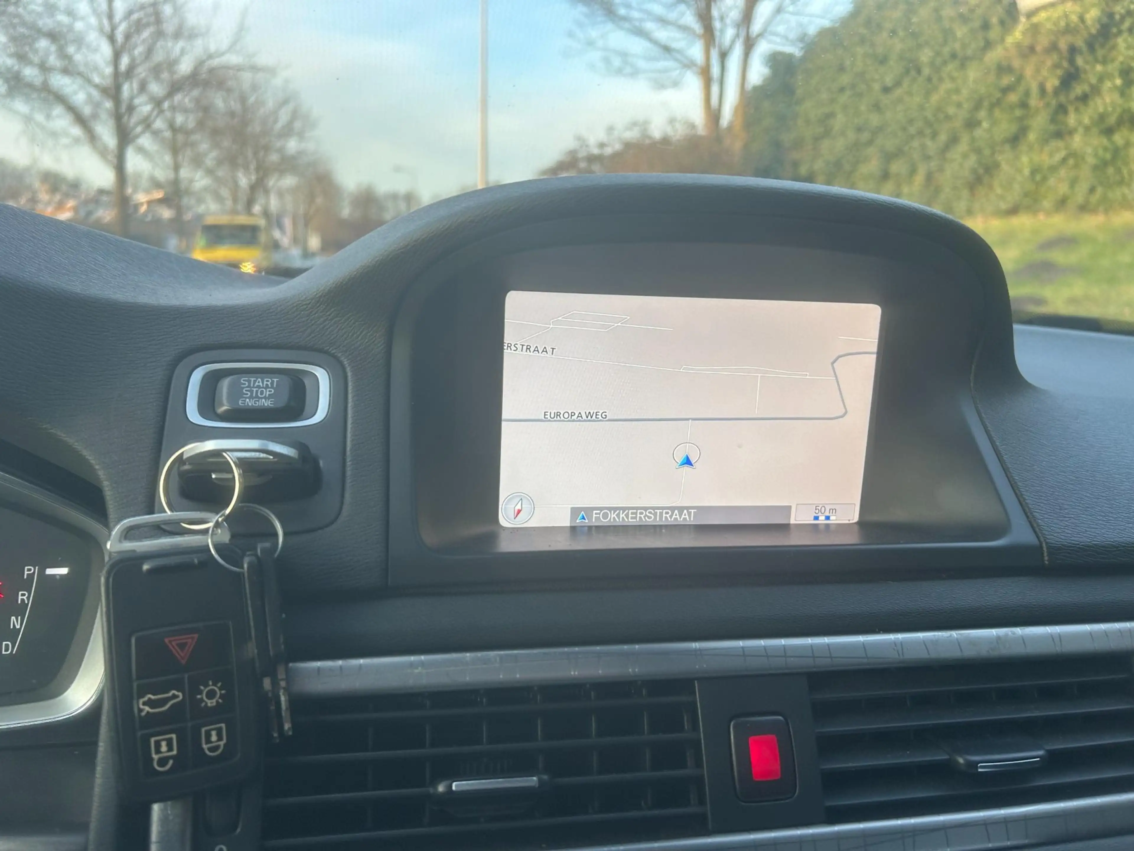 Volvo XC70 2.0 D4 FWD Summum — photo 10