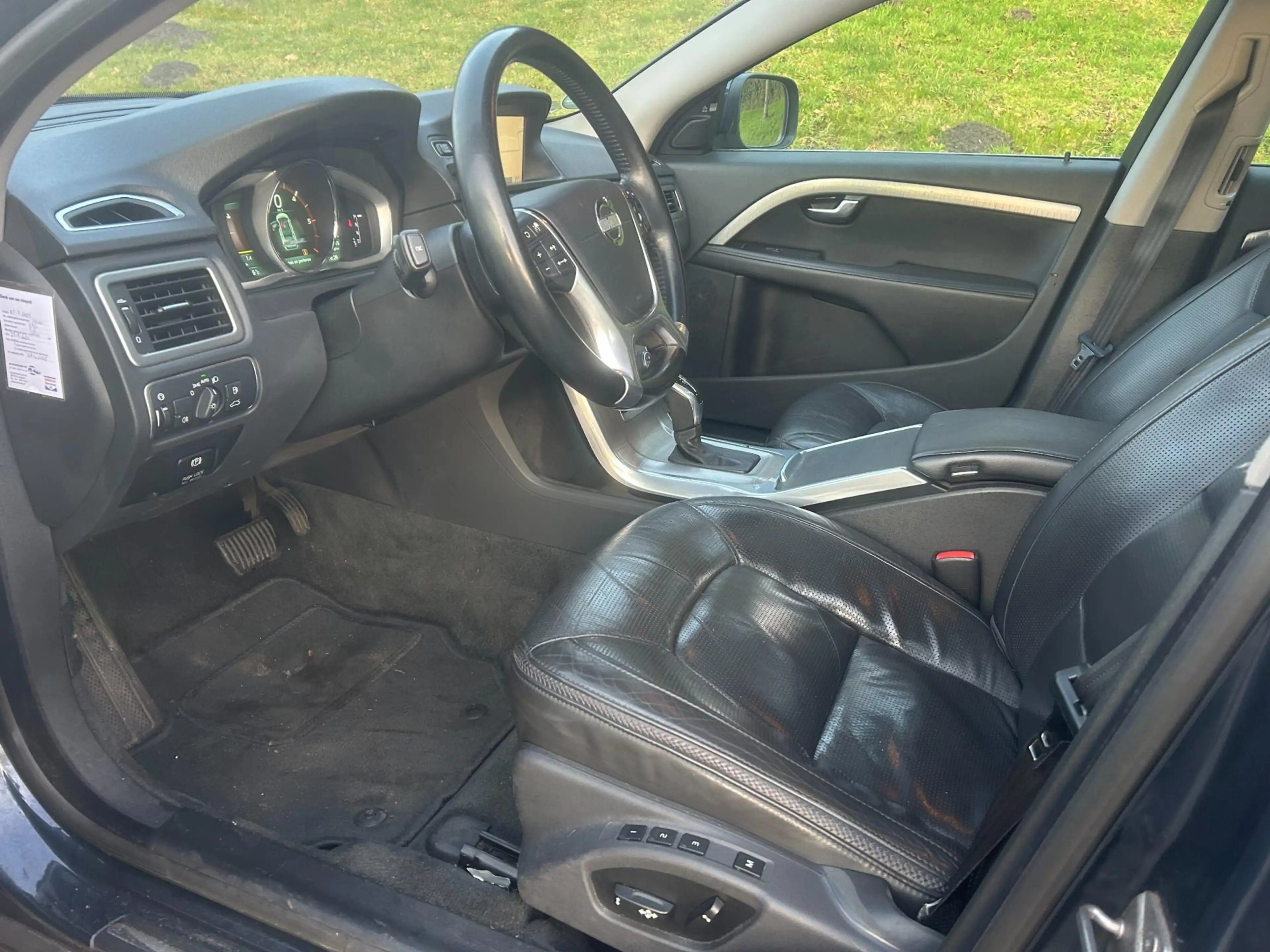 Volvo XC70 2.0 D4 FWD Summum — photo 7