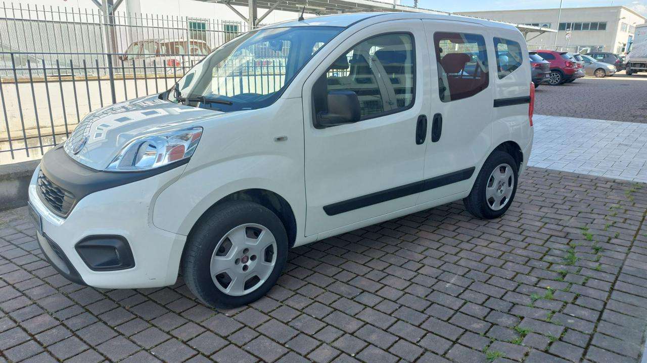 Fiat Qubo 1.4 8V 77 CV Easy Nat. Power Az Italia 50.000 Km