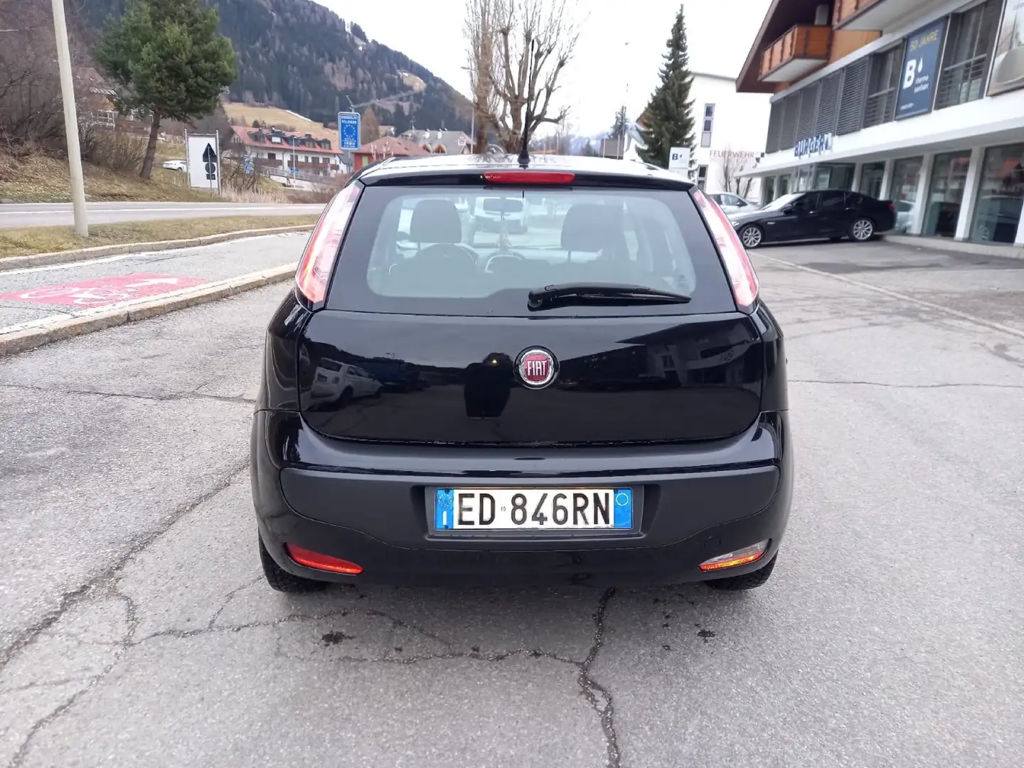 Fiat Grande Punto 1.2 8V Actual Schwarz - 2