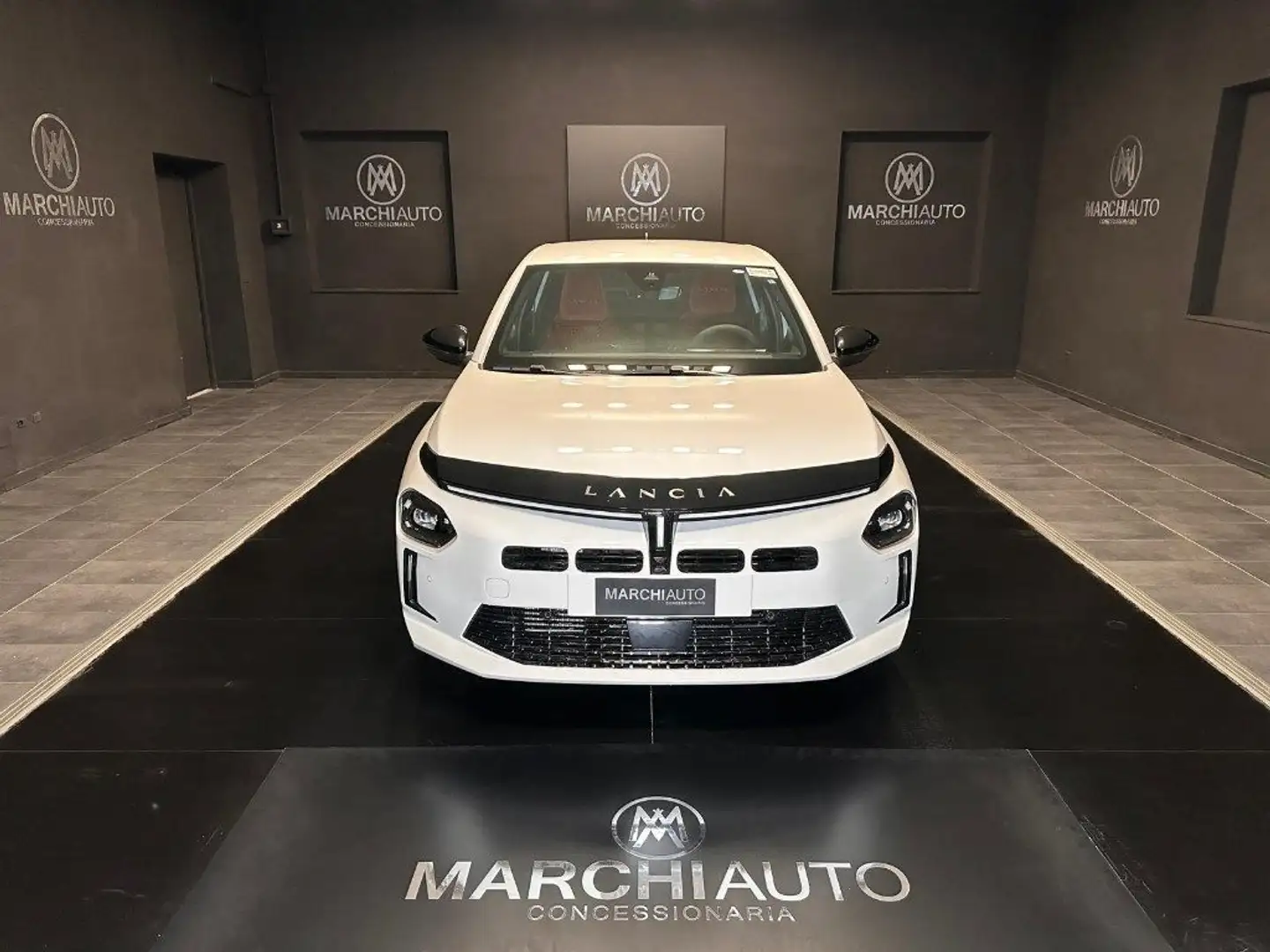 Lancia Ypsilon Hybrid e-DCT LX Bianco - 2