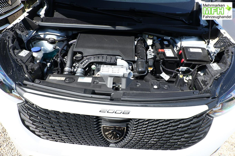 Peugeot 2008 Style Kam Nav SHZ PDC CarP LED Klimaauto BT 74 ... — photo 11