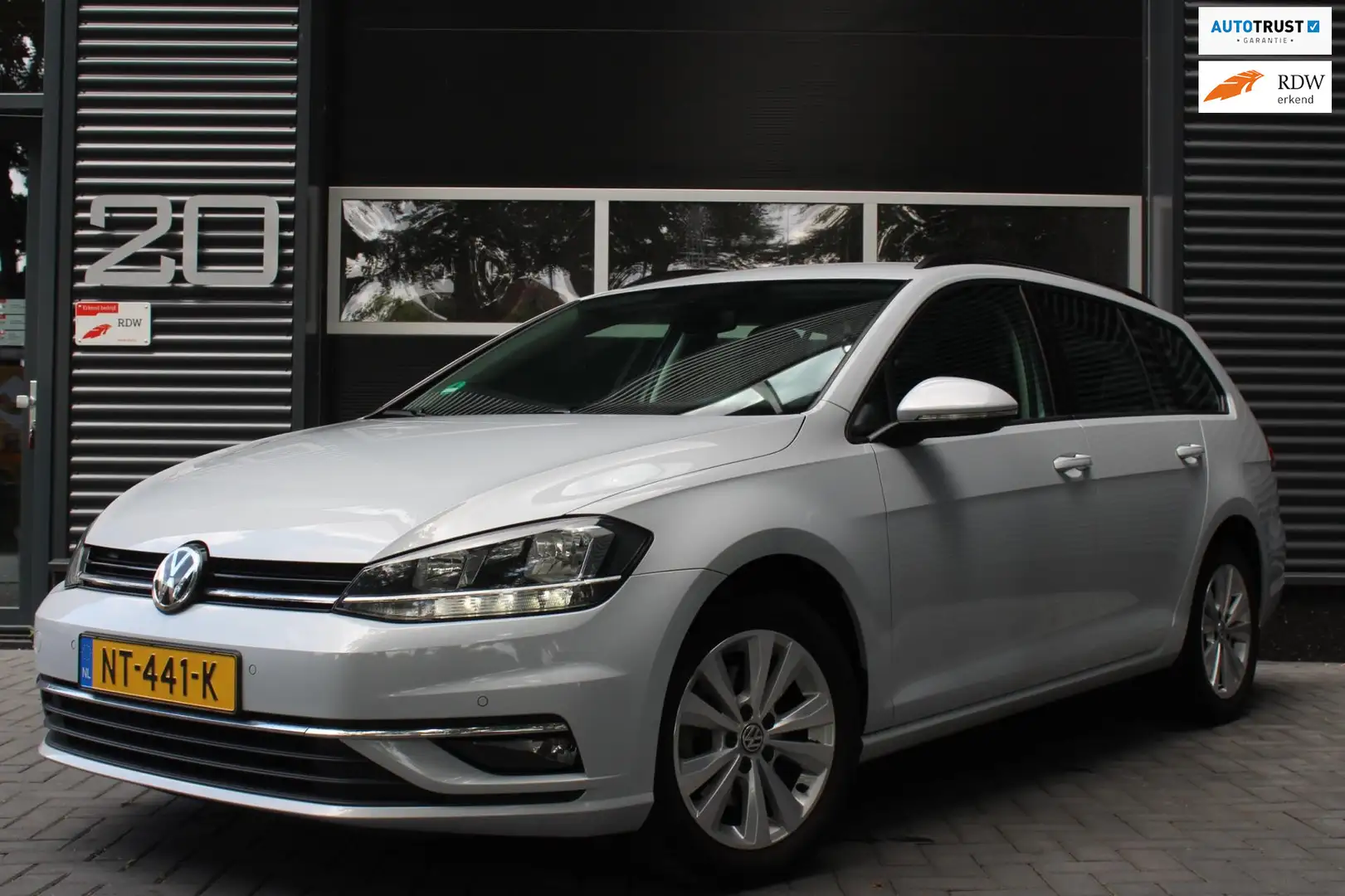 Volkswagen Golf Variant 1.0 TSI Comfortline / Cruise / Apple Carplay / Cli Wit - 1