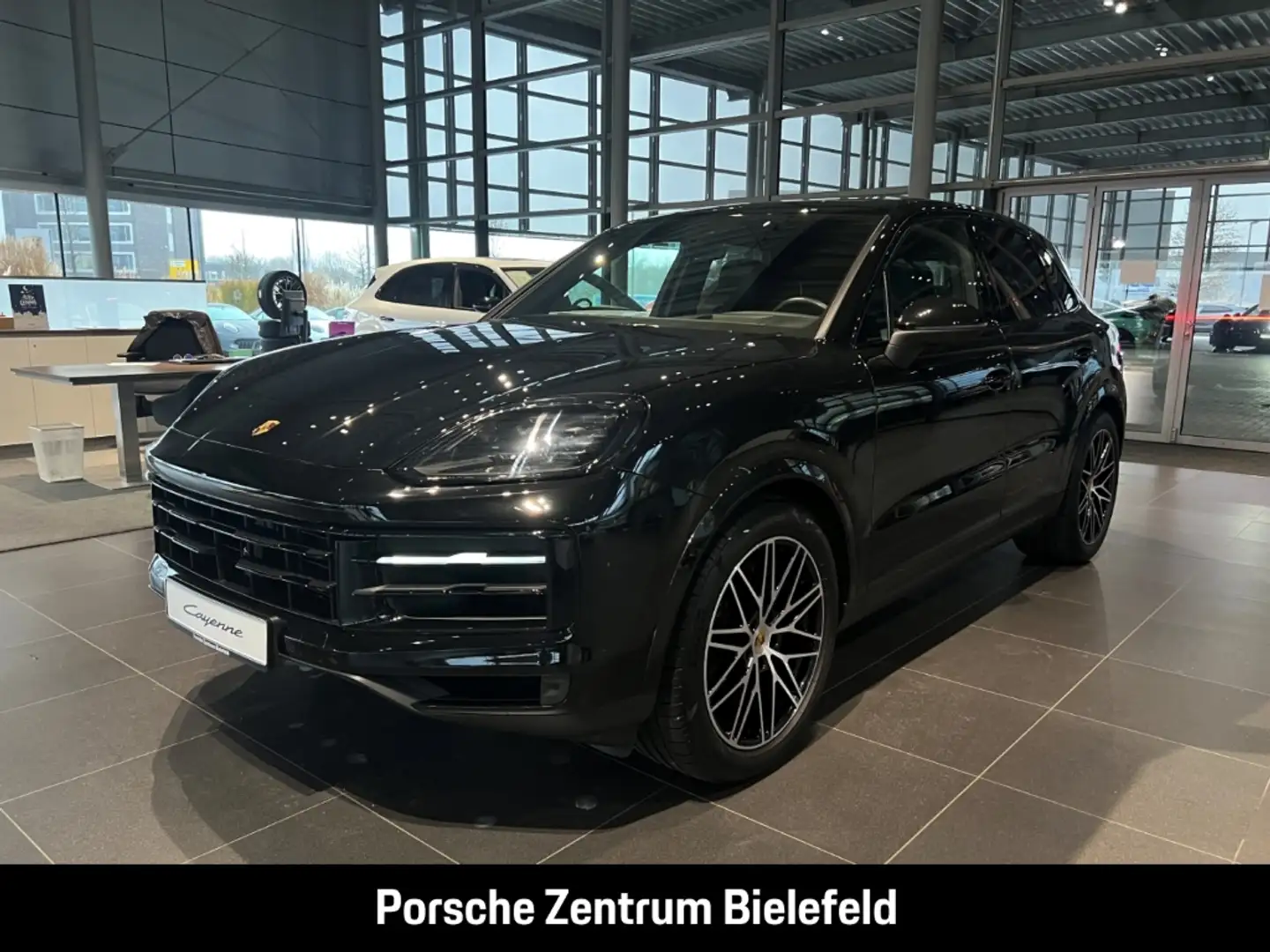 Porsche Cayenne InnoDrive Head-Up Standheizung 21-Zoll Schwarz - 1