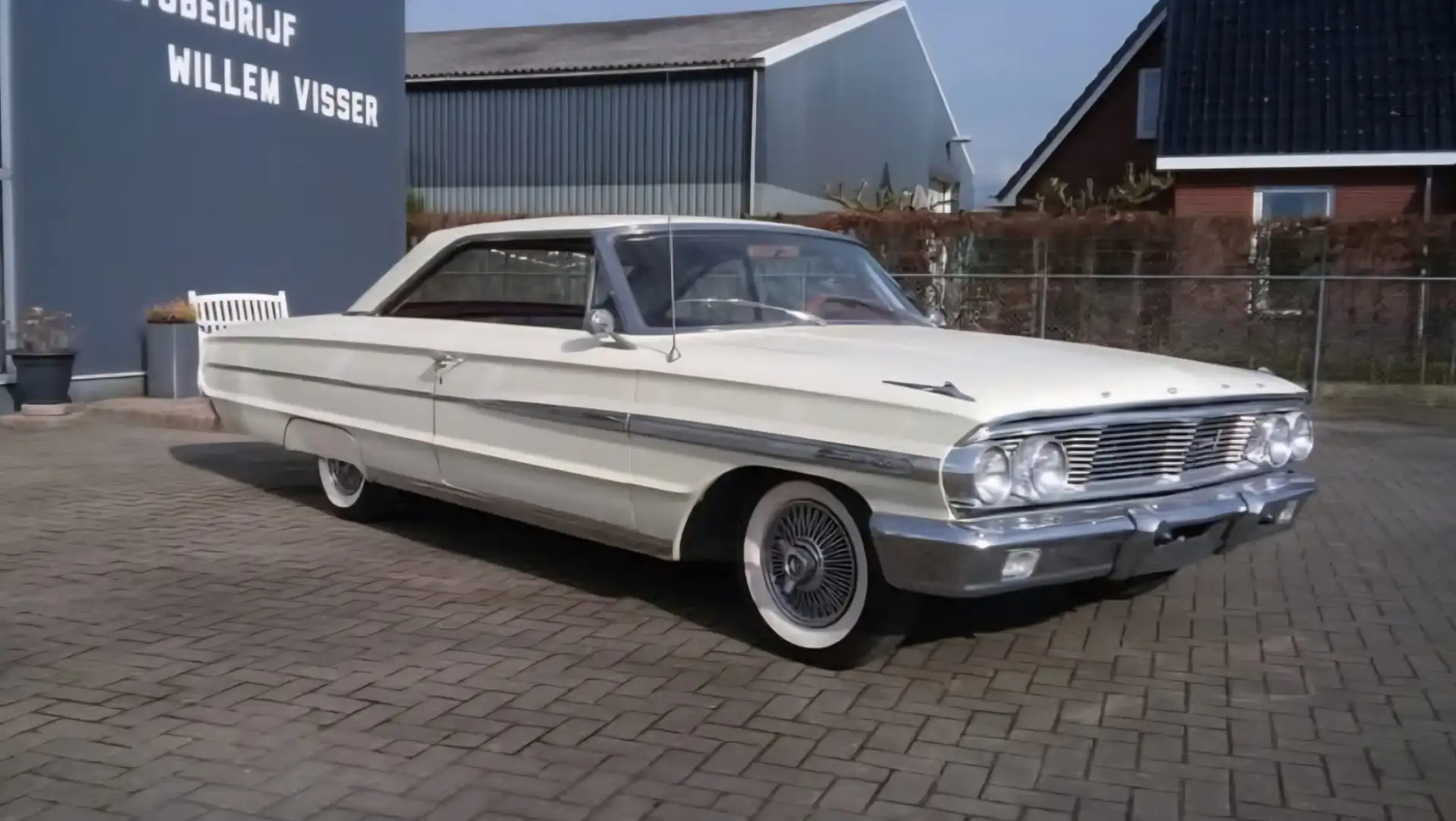 Oldtimer Ford Ford Galaxie 500 Sport Coupe V8 Automaat bj 1964 Weiß - 2