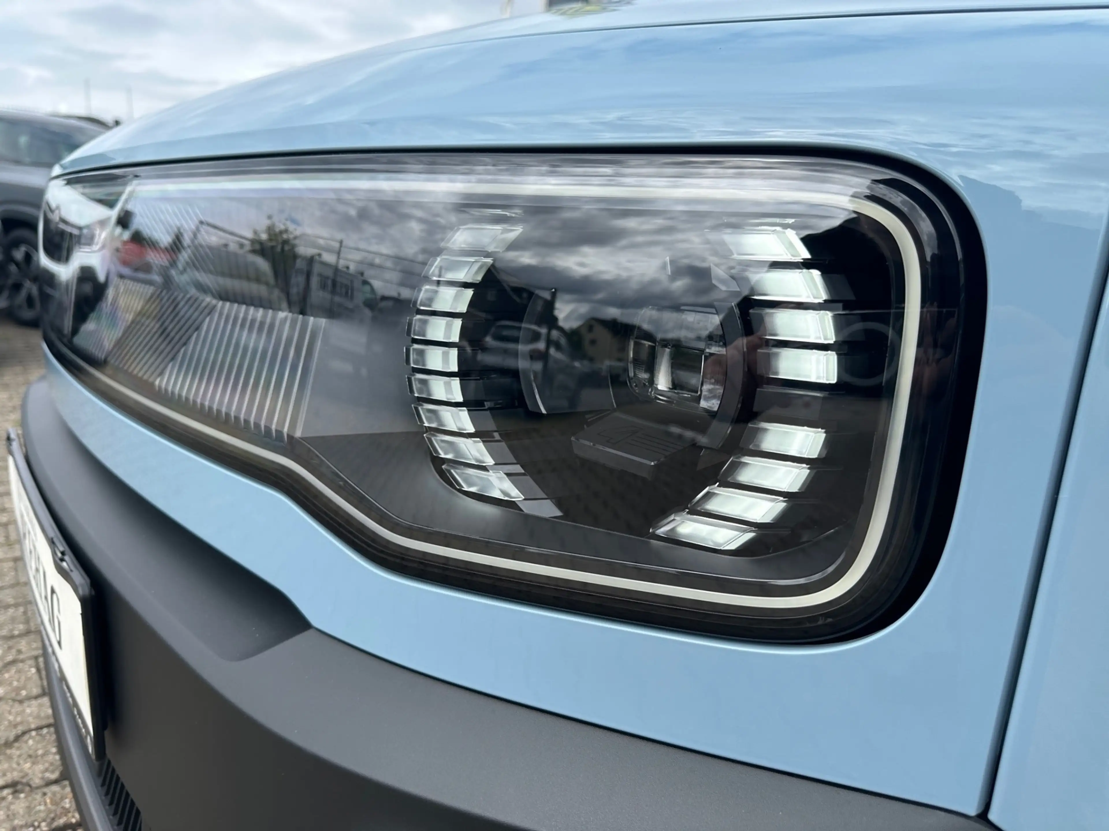 Renault R 4 E-Tech Techno 150 Comfort Range *KLIMA*PDC* NAVI* — photo 3