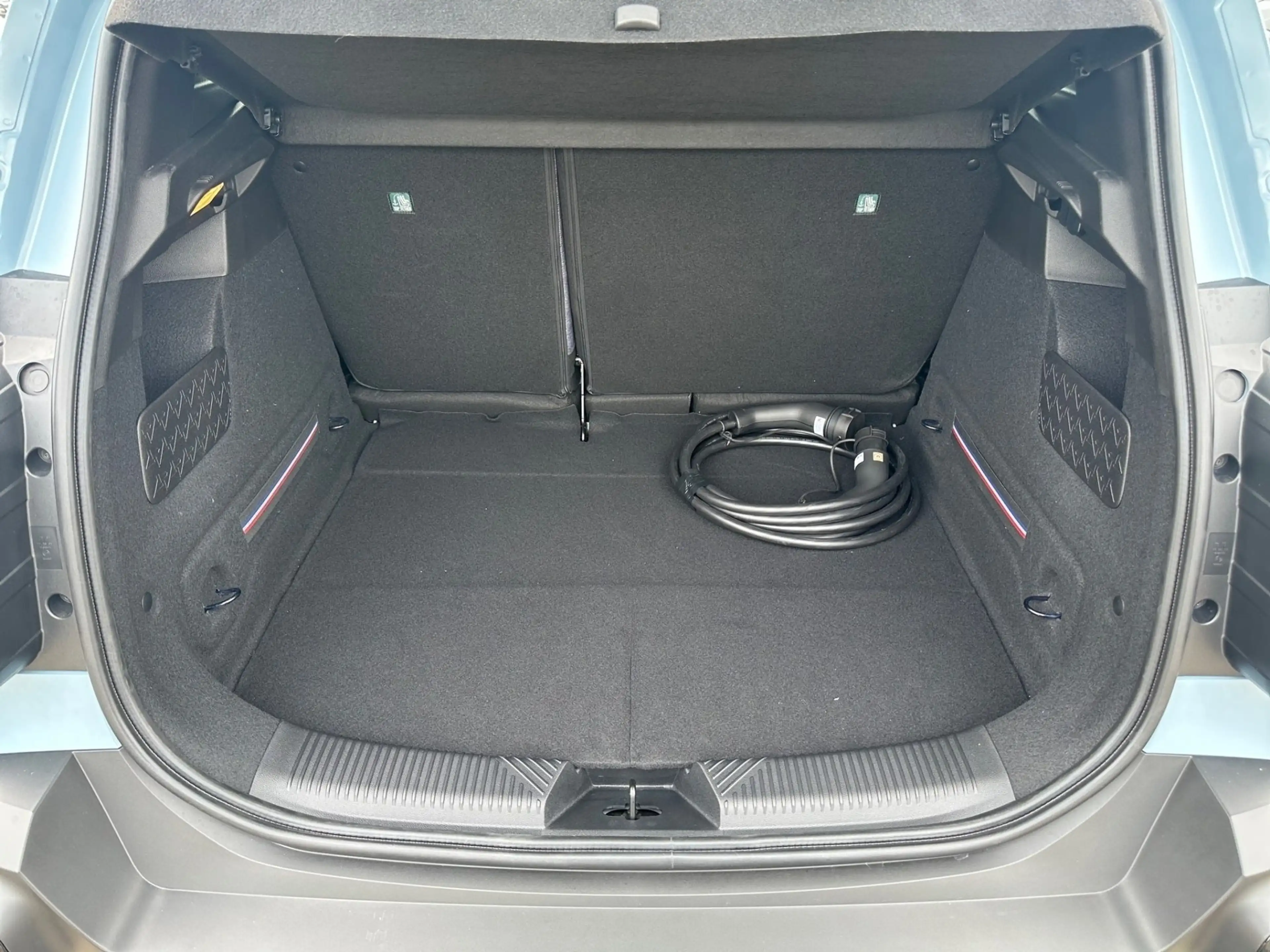 Renault R 4 E-Tech Techno 150 Comfort Range *KLIMA*PDC* NAVI* — photo 11