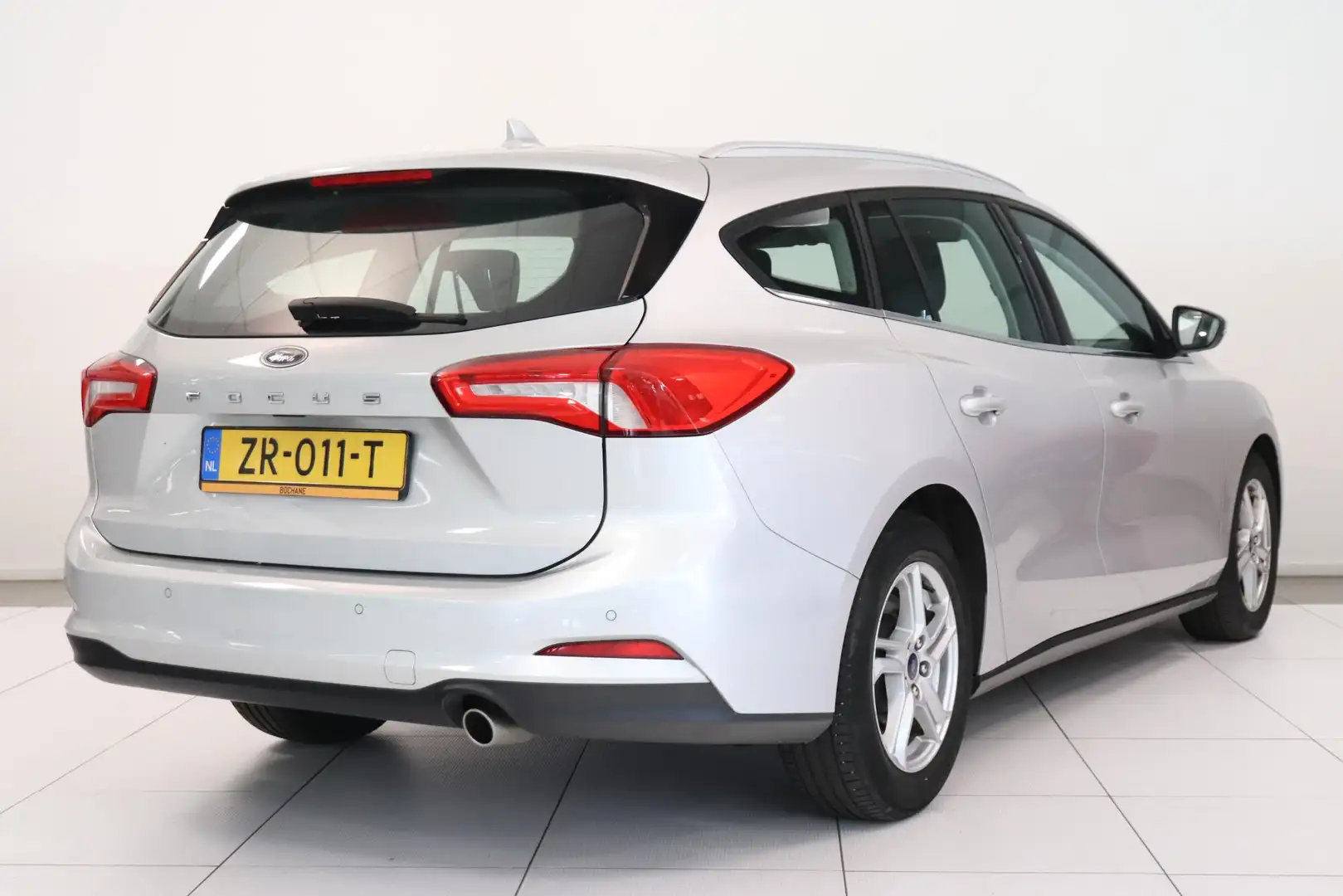 Ford Focus Wagon 1.0 EcoBoost Trend Edition Business | Airco Gris - 2